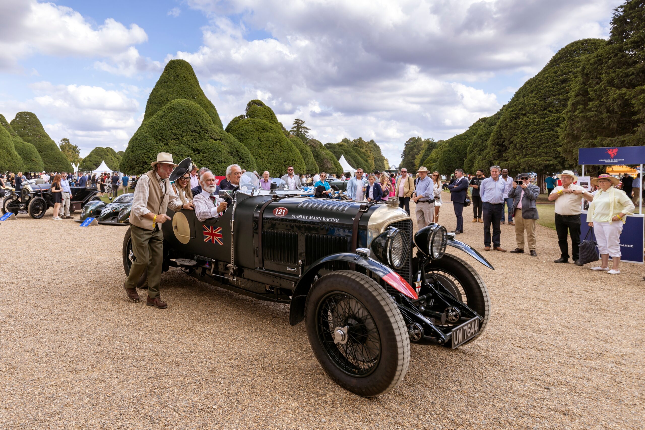 Hampton Court Car